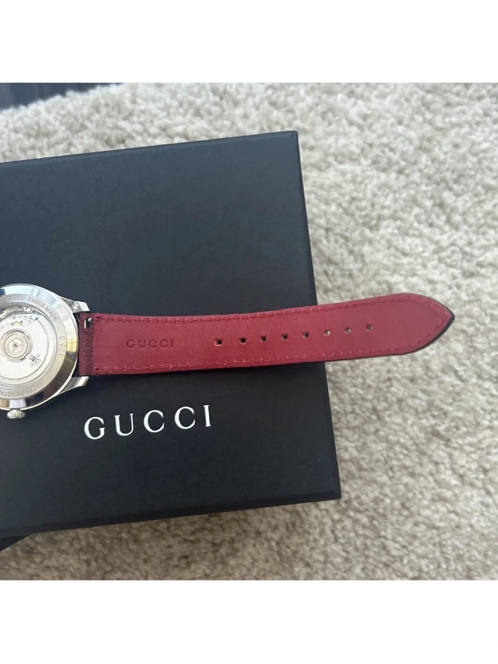 Gucci G-Timeless Automatic 40mm Watch Silver Dial Red Leather Box & Manual